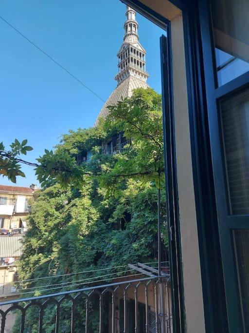 Appartamento Sotto La Mole Antonelliana Turin Luaran gambar